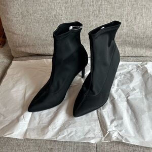 Spandex material 7.5